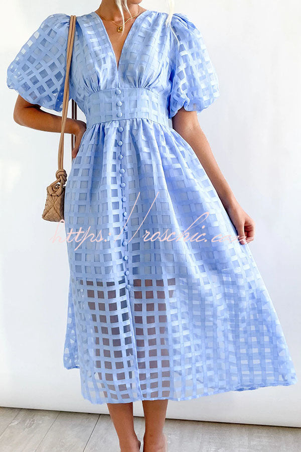 Classic Vintage & Enduringly Stylish Dress