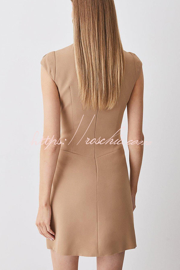 Polished Dress with an Effortless Classic Look