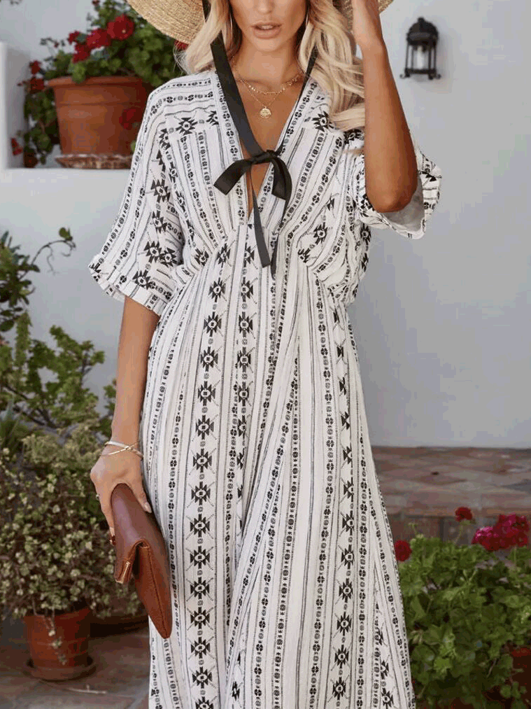 Sophisticated Dress with a Clean Classic Look