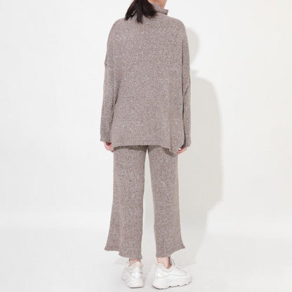 Vintage Inspired Pants with a Contemporary Edge
