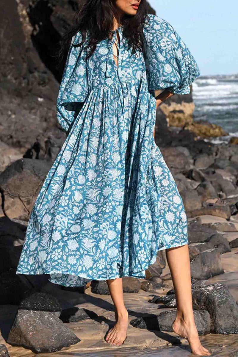 Beautifully Crafted Dress in a Classic Style