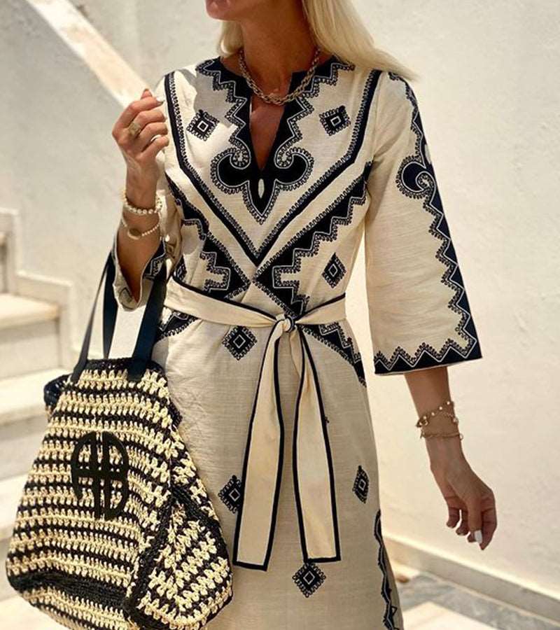 Gracefully Styled Dress for Any Occasion