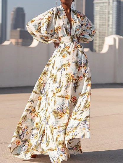A Vintage Style Dress with Delicate Timeless Details