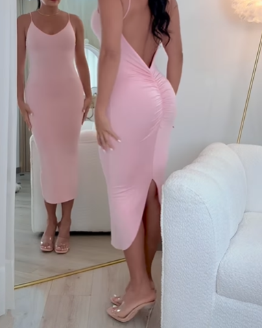 Gracefully Styled Dress for Any Occasion