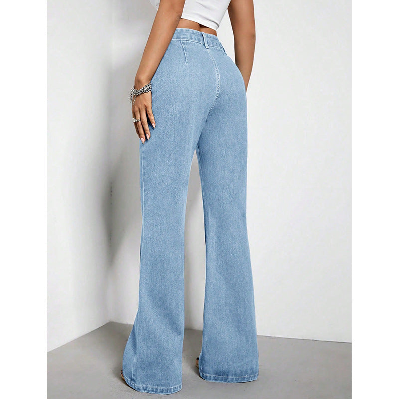 Well Tailored Garment with a Graceful Silhouette