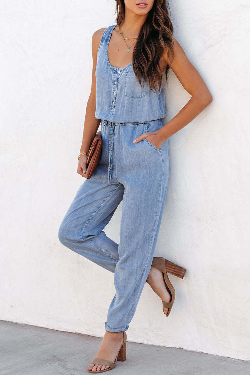 Gracefully Styled Garment for Any Occasion
