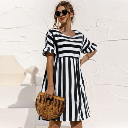 Gracefully Styled Dress for Any Occasion