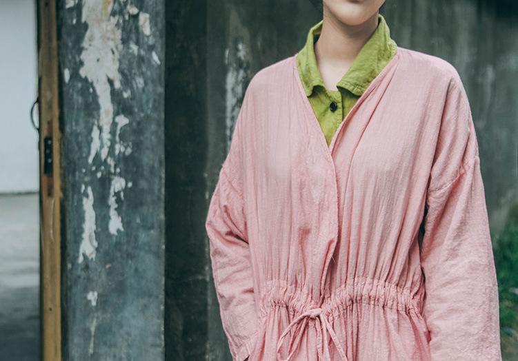 Well Tailored Cardigan with a Graceful Silhouette