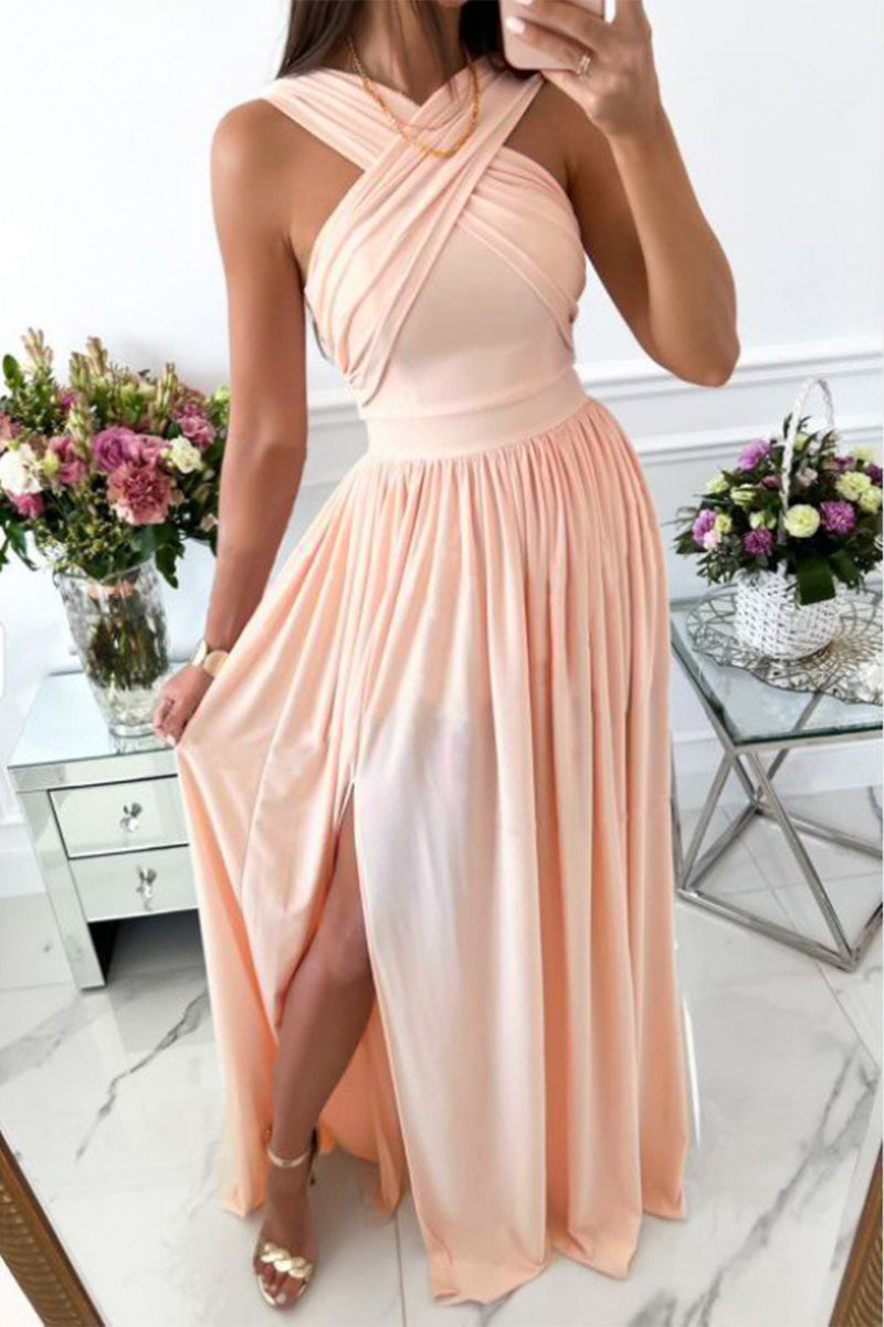 Effortlessly Elegant Dress with a Timeless Design