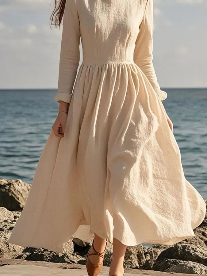 Gracefully Styled Dress for Any Occasion