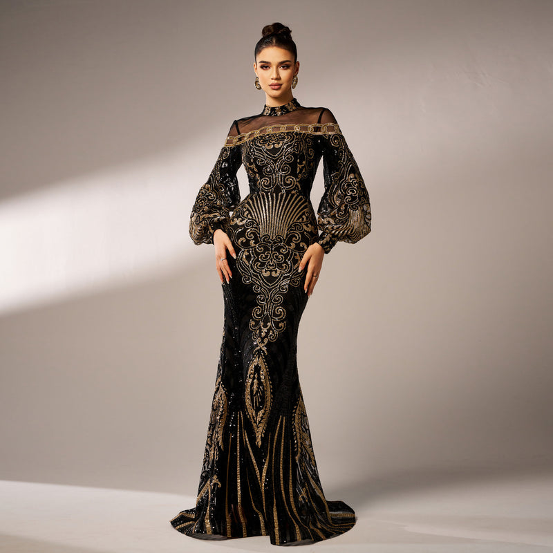 Well Tailored Dress with a Graceful Silhouette