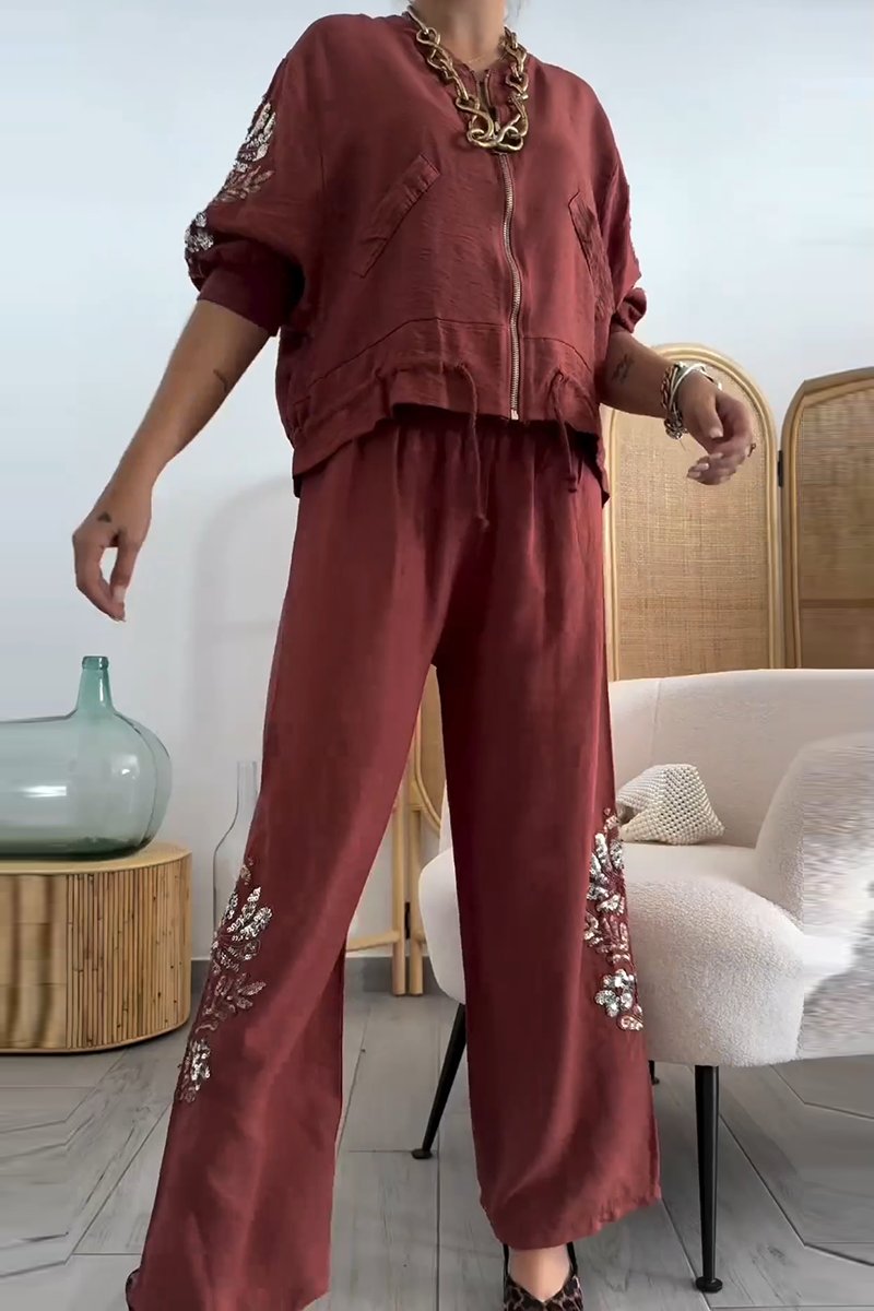 Sophisticated Pants with a Clean Classic Look
