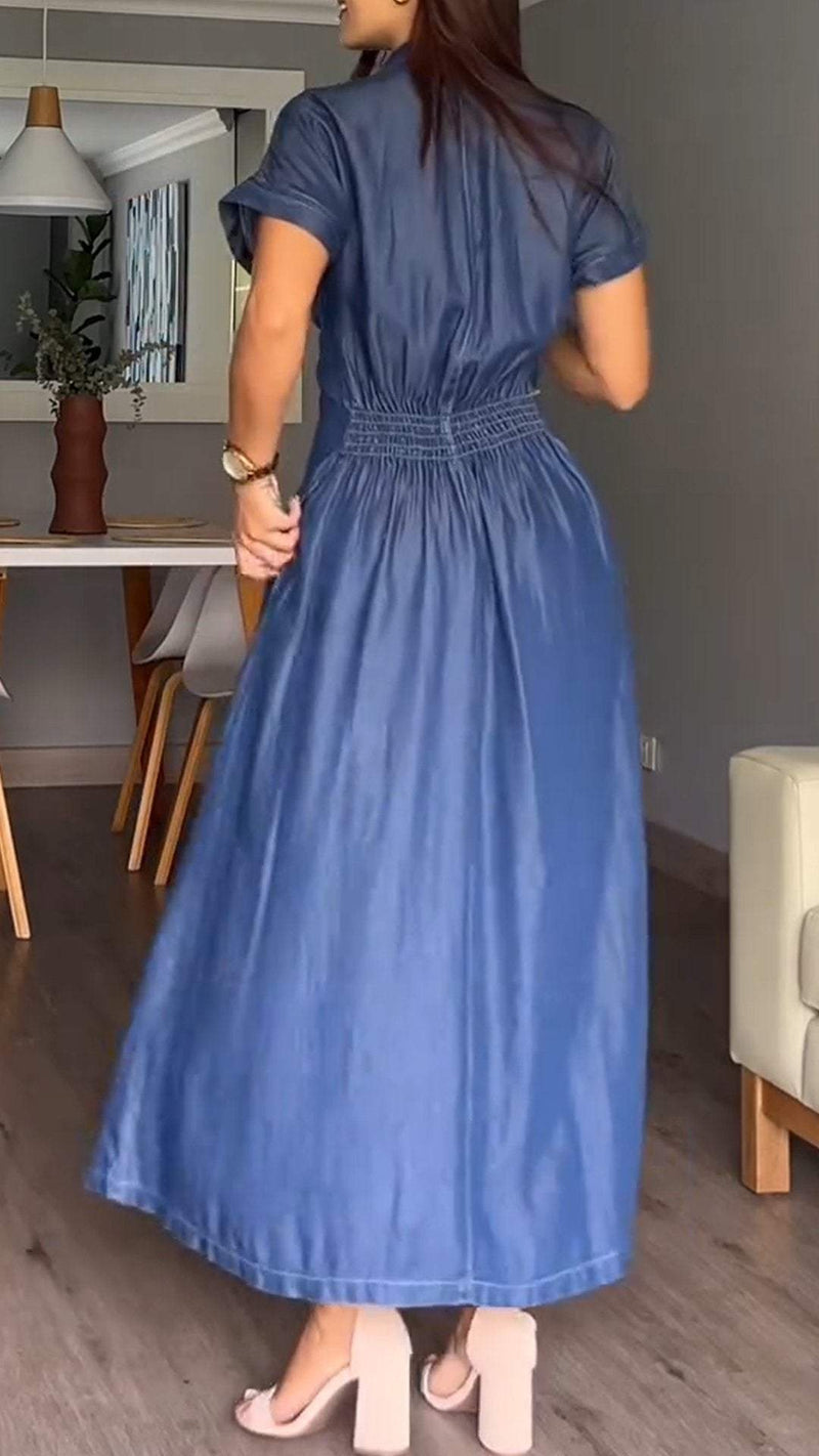 Beautifully Finished Dress in a Timeless Design