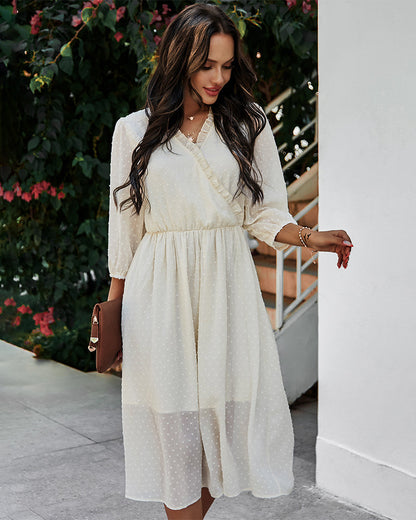 Sophisticated Dress with a Clean Classic Look