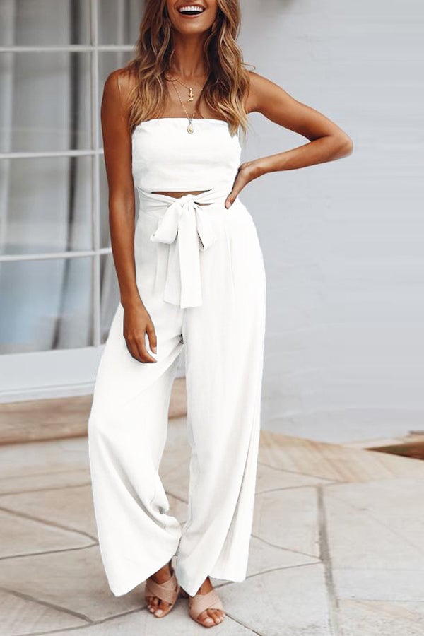 Well Tailored Top with a Graceful Silhouette