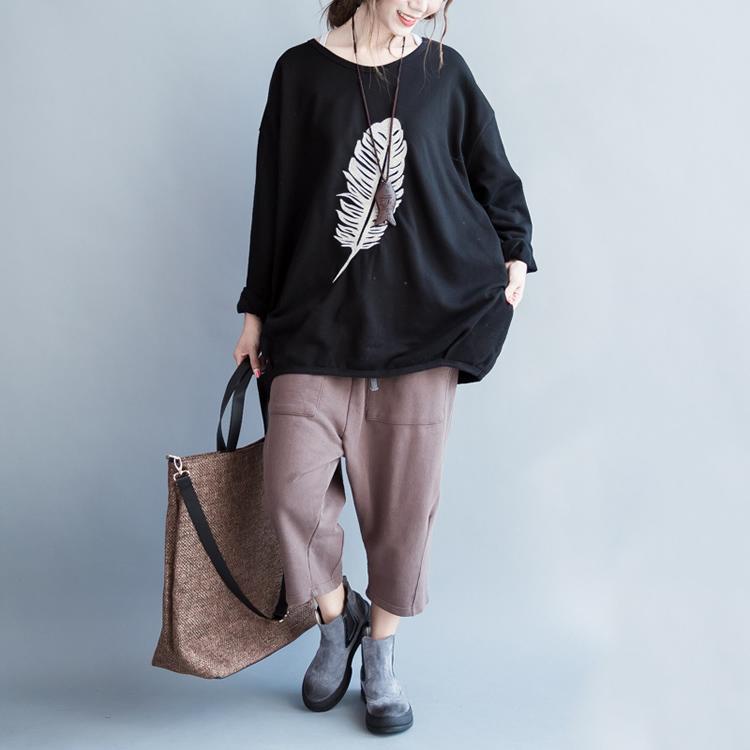 Classic Vintage Sweater with a Flattering Fit