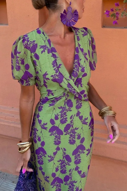 Classic Vintage & Enduringly Stylish Dress