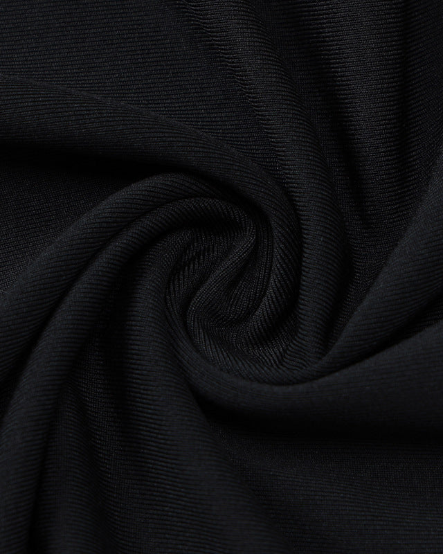 Effortlessly Elegant Pants with a Timeless Design