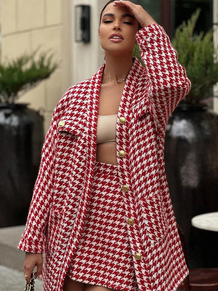 Beautifully Crafted Cardigan in a Classic Style
