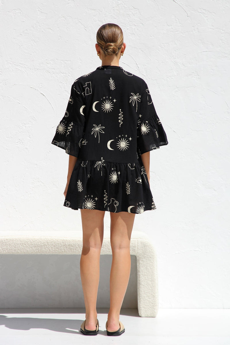 Elegantly Styled Dress for Everyday Wear