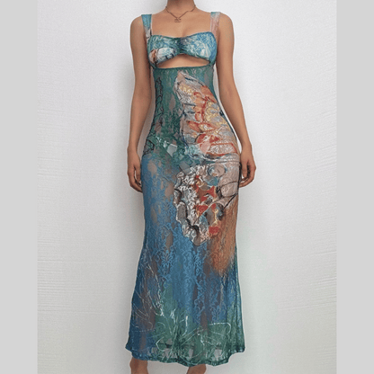 A Vintage Style Dress with Delicate Timeless Details