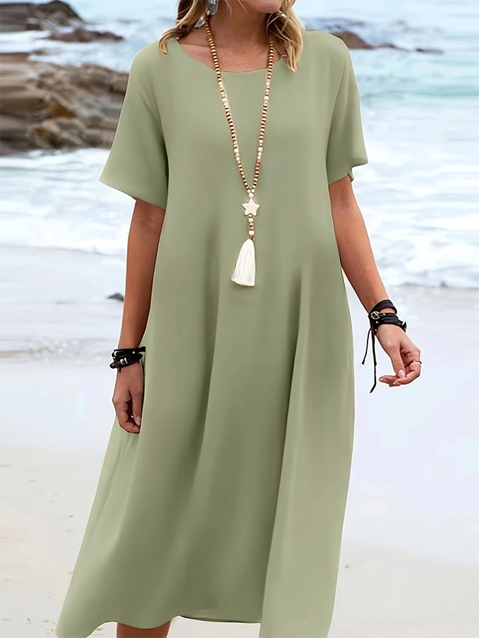 Gracefully Styled Dress for Any Occasion