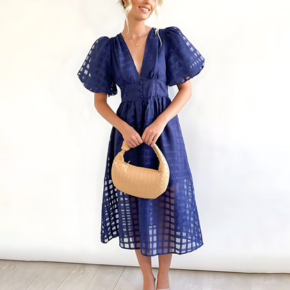 Polished Dress with an Effortless Classic Look