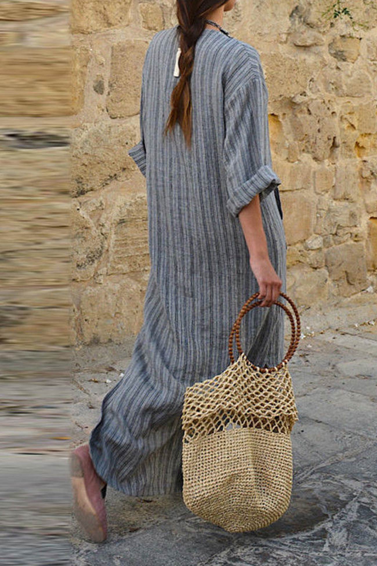 Classic Vintage Dress with a Flattering Fit
