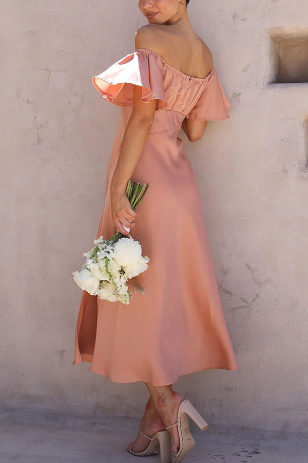 Sophisticated Dress with a Clean Classic Look