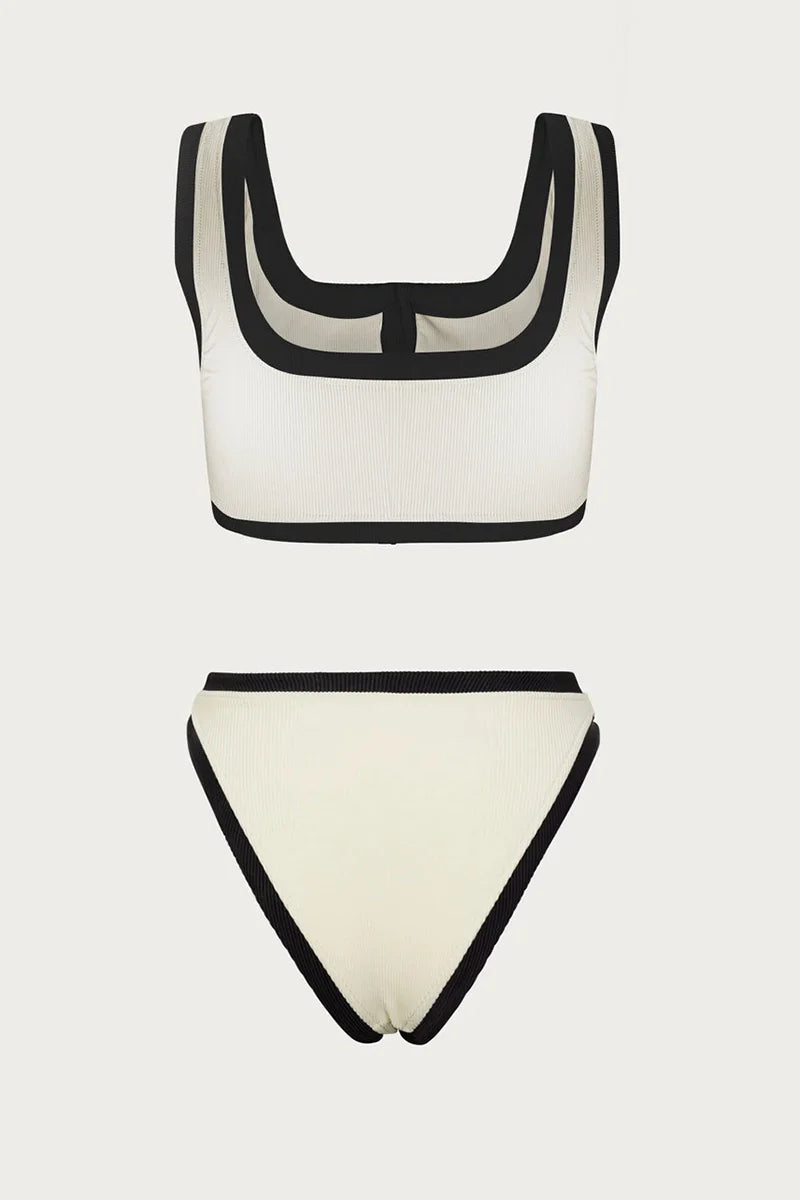 Classic Vintage & Enduringly Stylish Garment