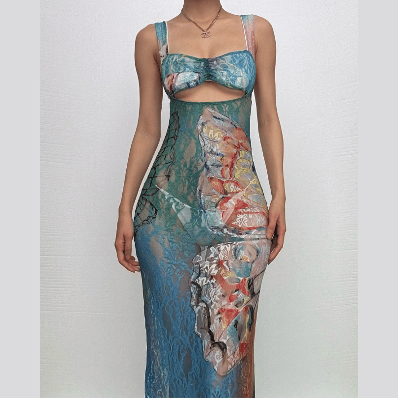 A Vintage Style Dress with Delicate Timeless Details