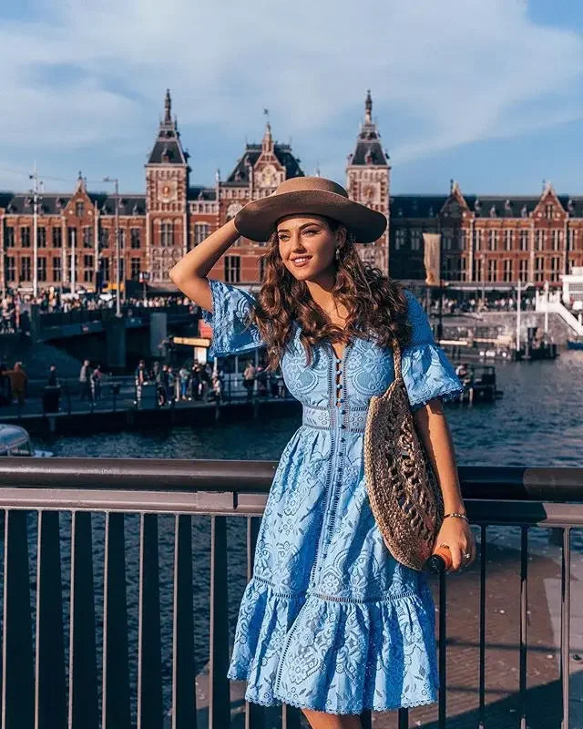 Classic Vintage Dress with a Flattering Fit