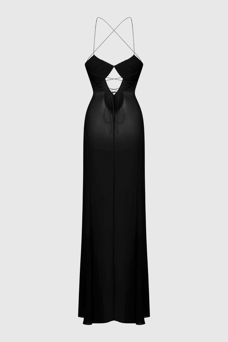 Effortlessly Elegant Dress with a Timeless Design