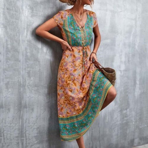 Sophisticated Dress with a Clean Classic Look