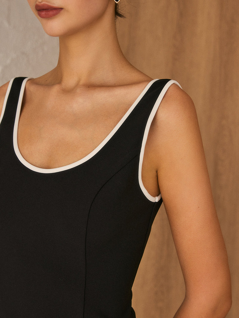 Sophisticated Dress with a Clean Classic Look