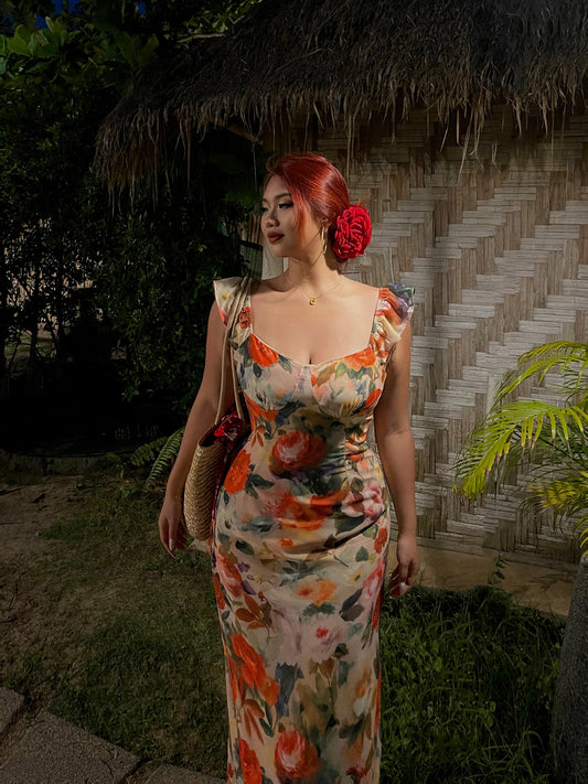 Classic Vintage Dress with a Flattering Fit