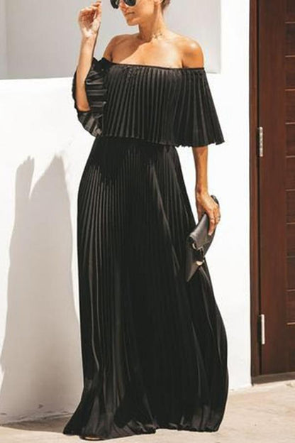 Classic Vintage & Enduringly Stylish Dress