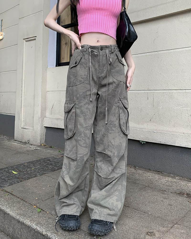 Beautifully Finished Pants in a Timeless Design
