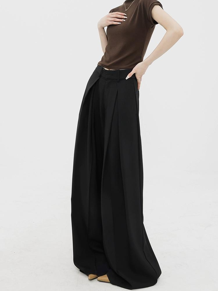 Beautifully Crafted Pants in a Classic Style