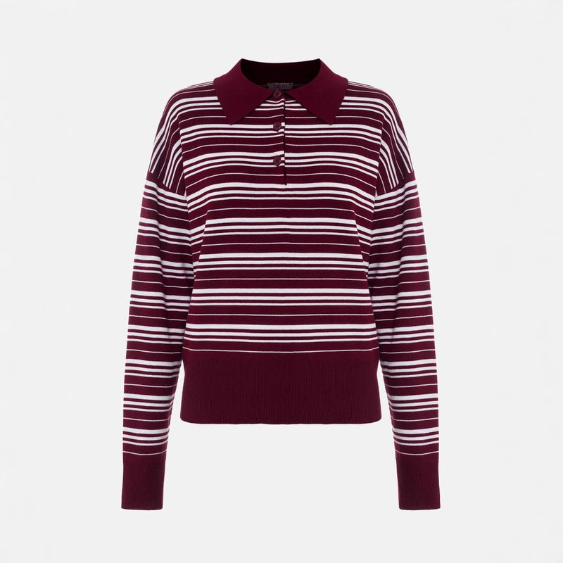 Well Tailored Sweater with a Graceful Silhouette