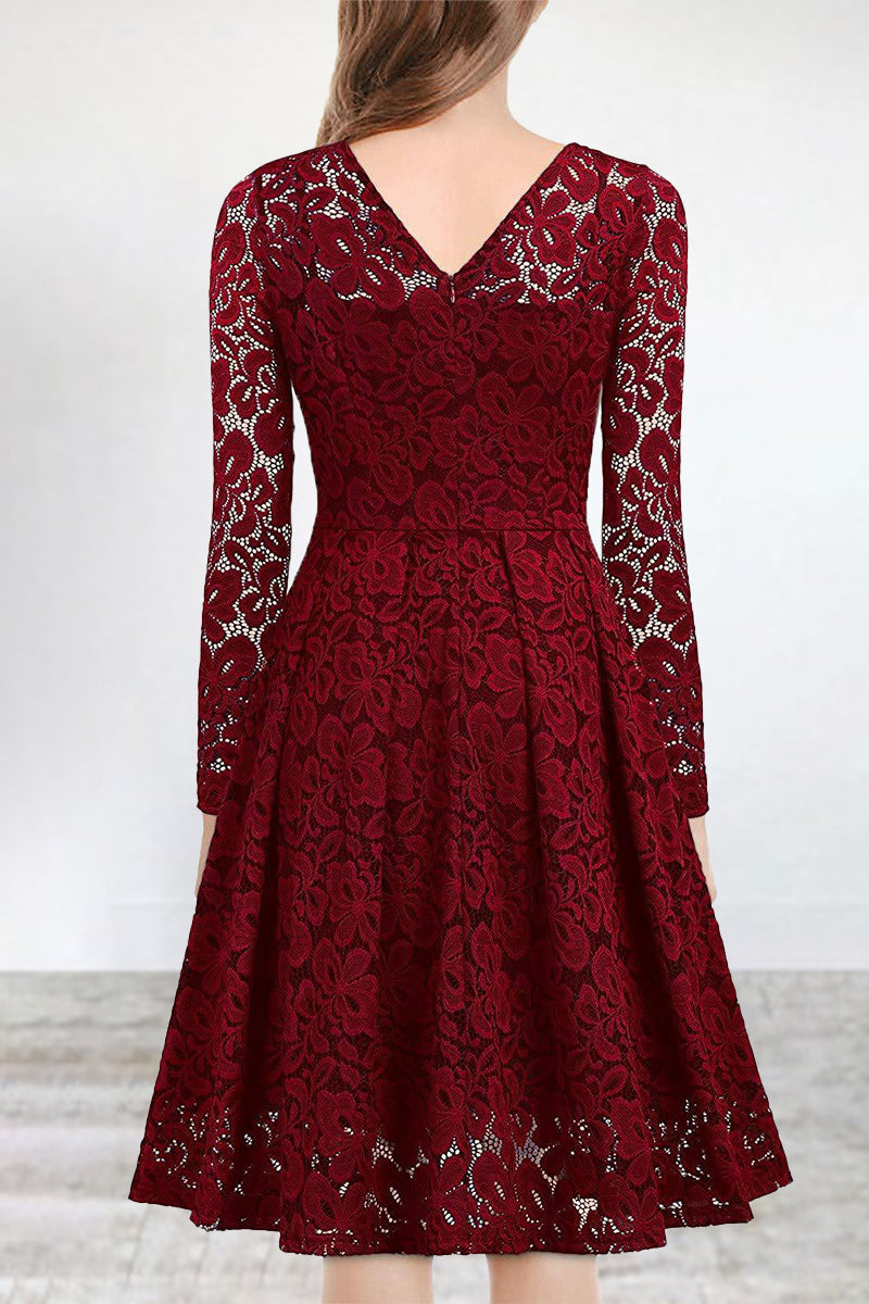 Beautifully Finished Dress in a Timeless Design