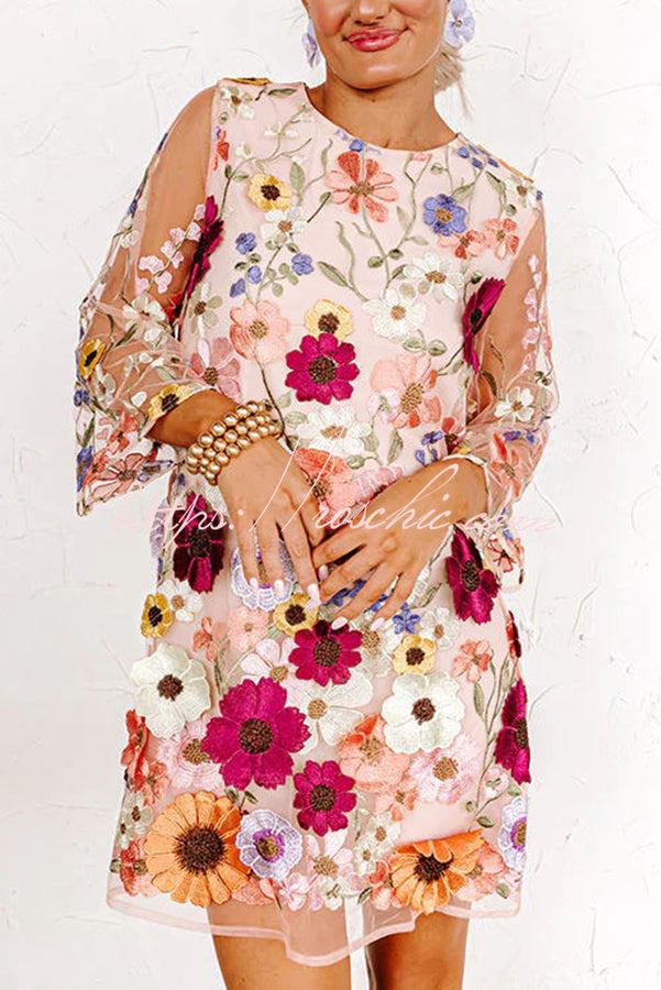 Sophisticated Dress with a Clean Classic Look
