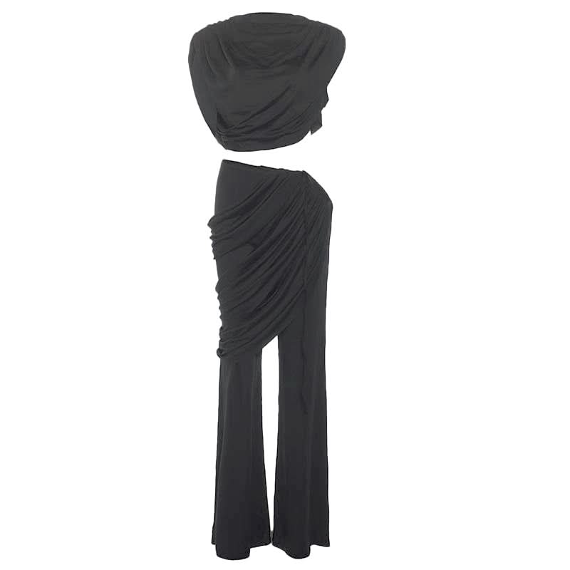 Sophisticated Garment with a Clean Classic Look