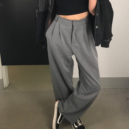 Gracefully Styled Trousers for Any Occasion