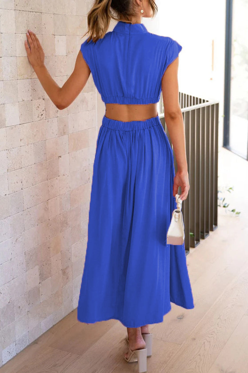 Effortlessly Elegant Dress with a Timeless Design
