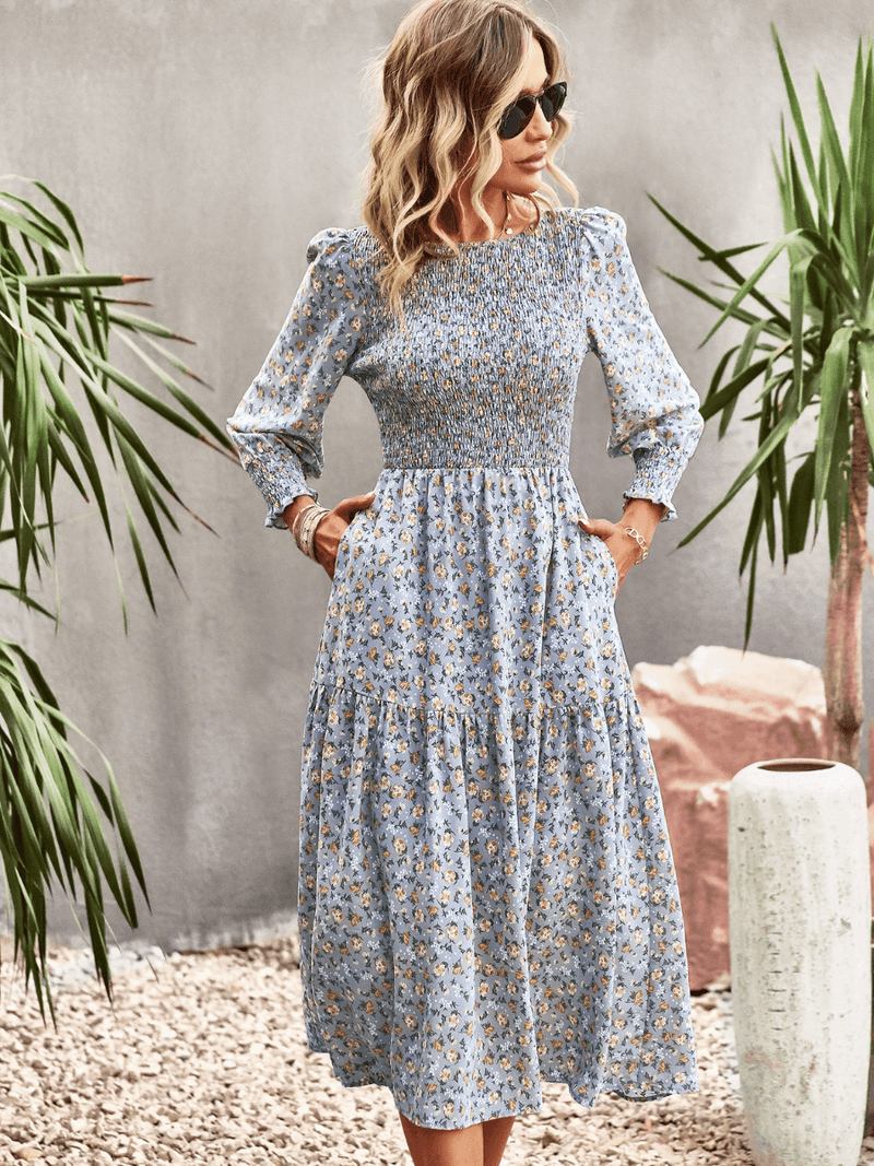 Gracefully Styled Dress for Any Occasion
