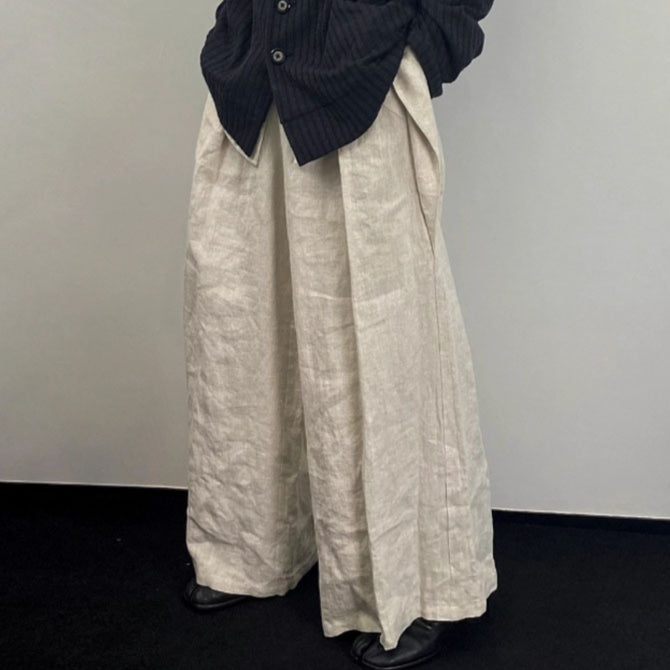 Elegantly Styled Pants for Everyday Wear