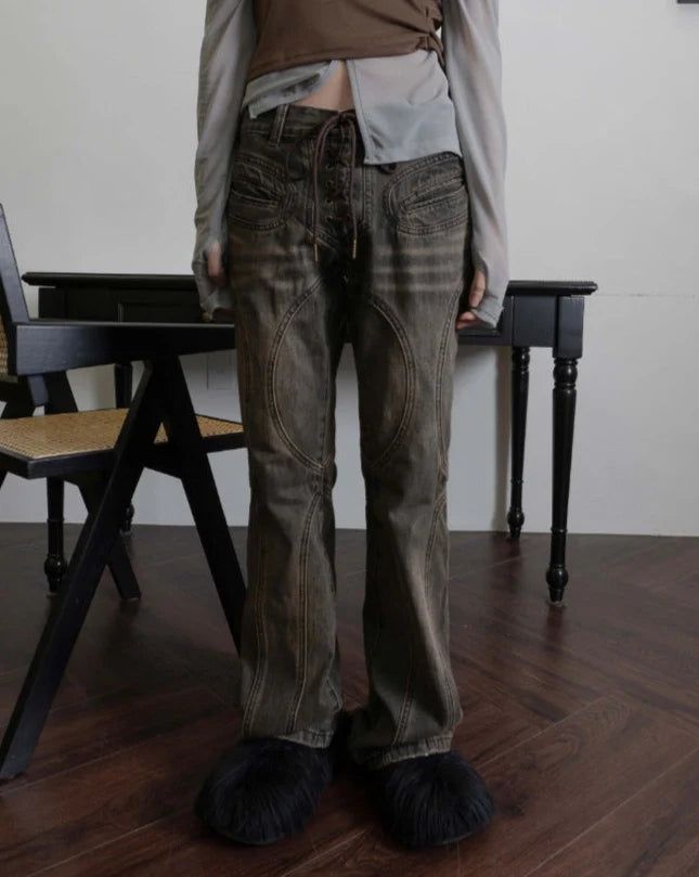 Effortlessly Elegant Garment with a Timeless Design