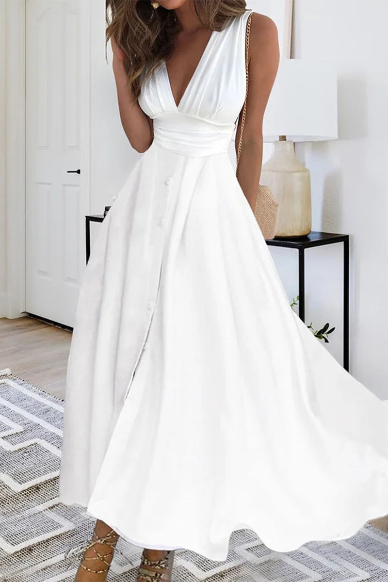 Sophisticated Dress with a Clean Classic Look
