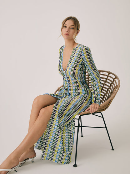 Classic Vintage & Enduringly Stylish Dress
